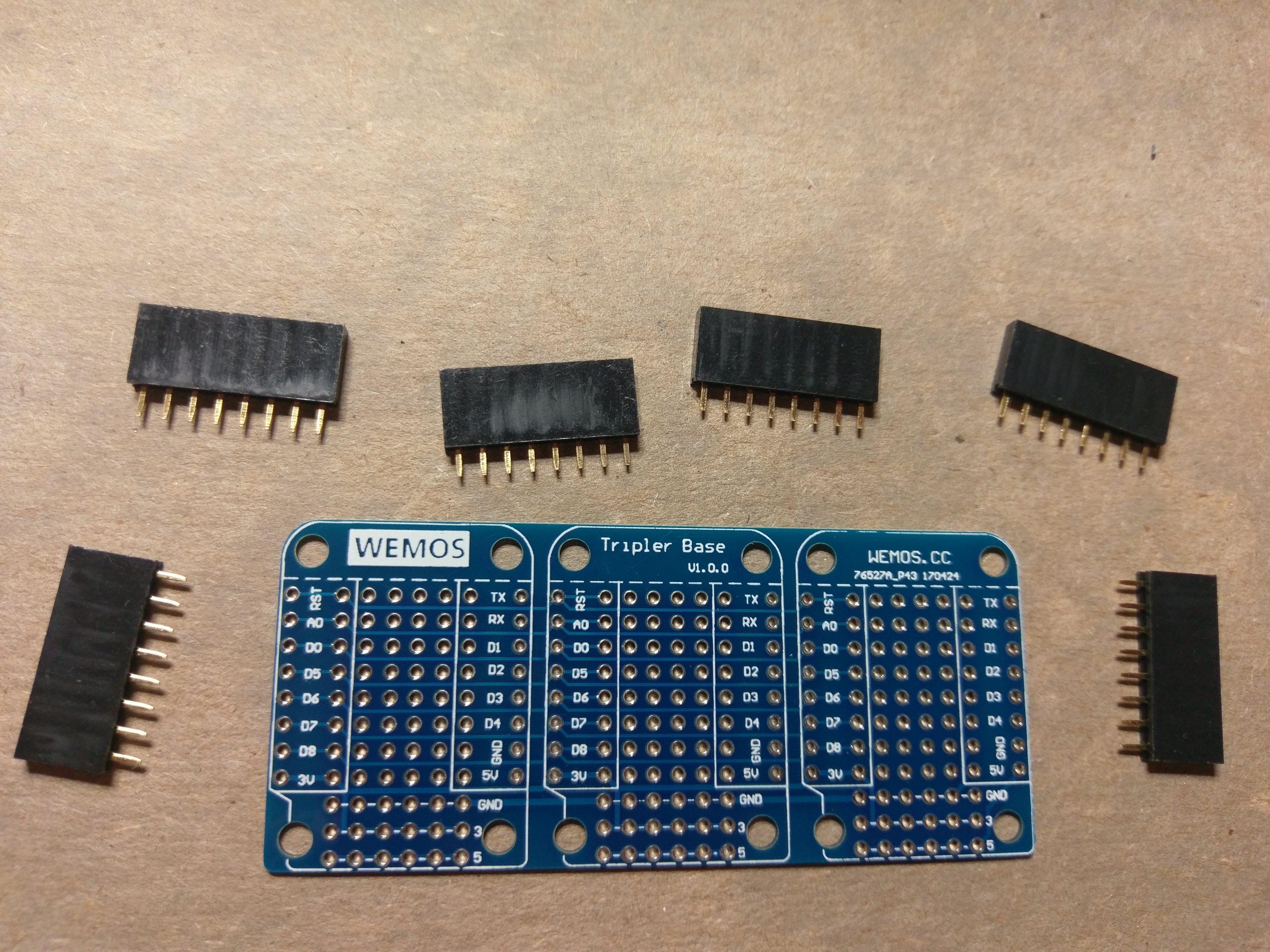 013-3-Position-WEMOS-Expansion-Board.jpg