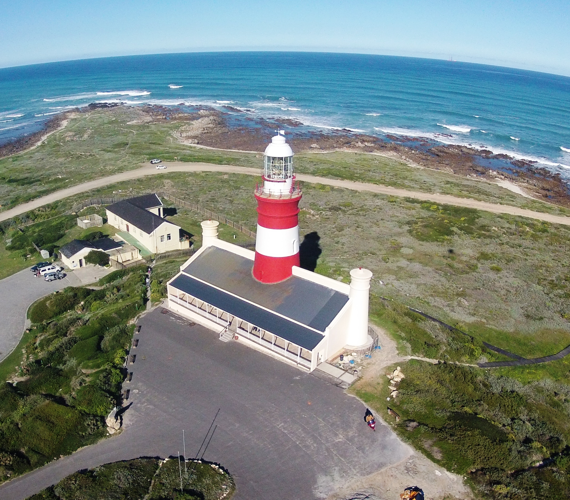 Agulhas Lighthouse at the Southeren Tip of Africa 2.jpg