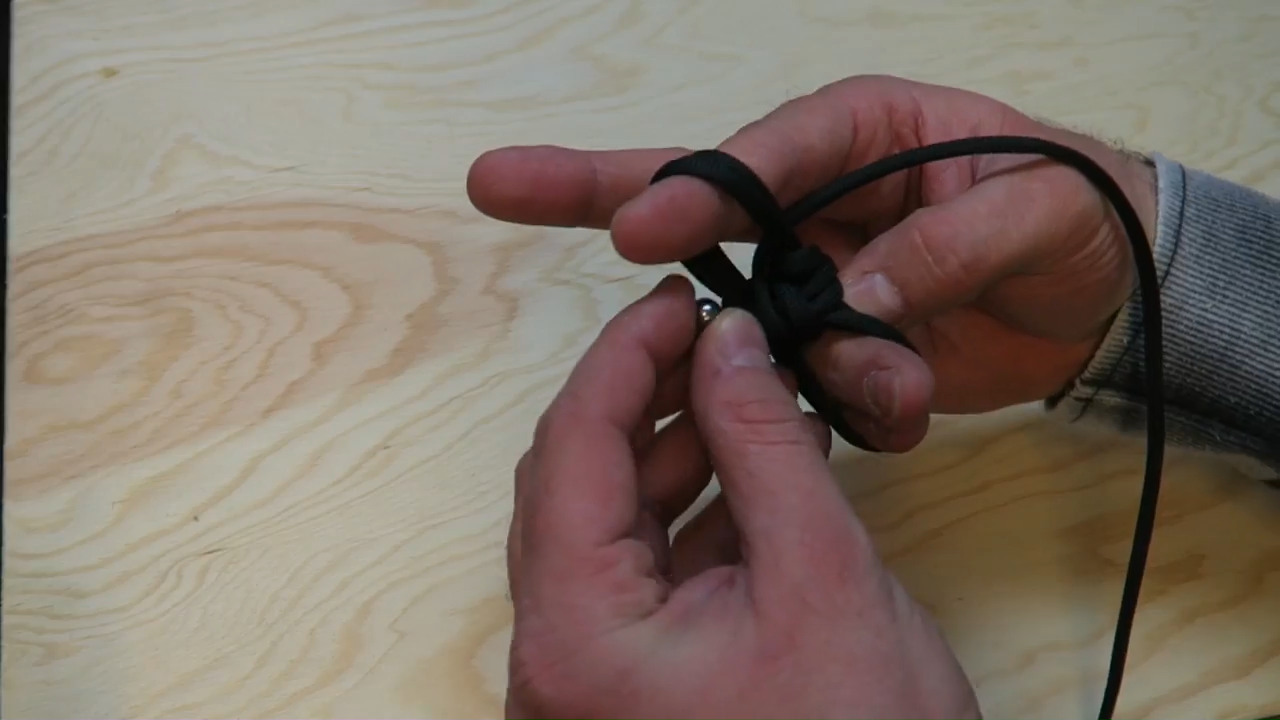 Bildschirmfoto von Mitered Box With Paracord Handles - YouTube.mp4 - 26.png