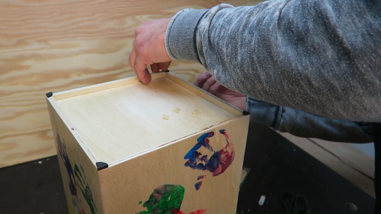 Bildschirmfoto von Mitered Box With Paracord Handles - YouTube.mp4 - 36.png