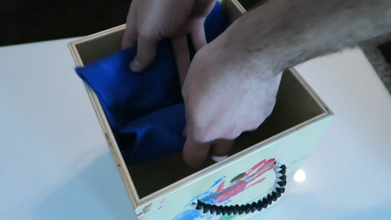 Bildschirmfoto von Mitered Box With Paracord Handles - YouTube.mp4 - 39.png