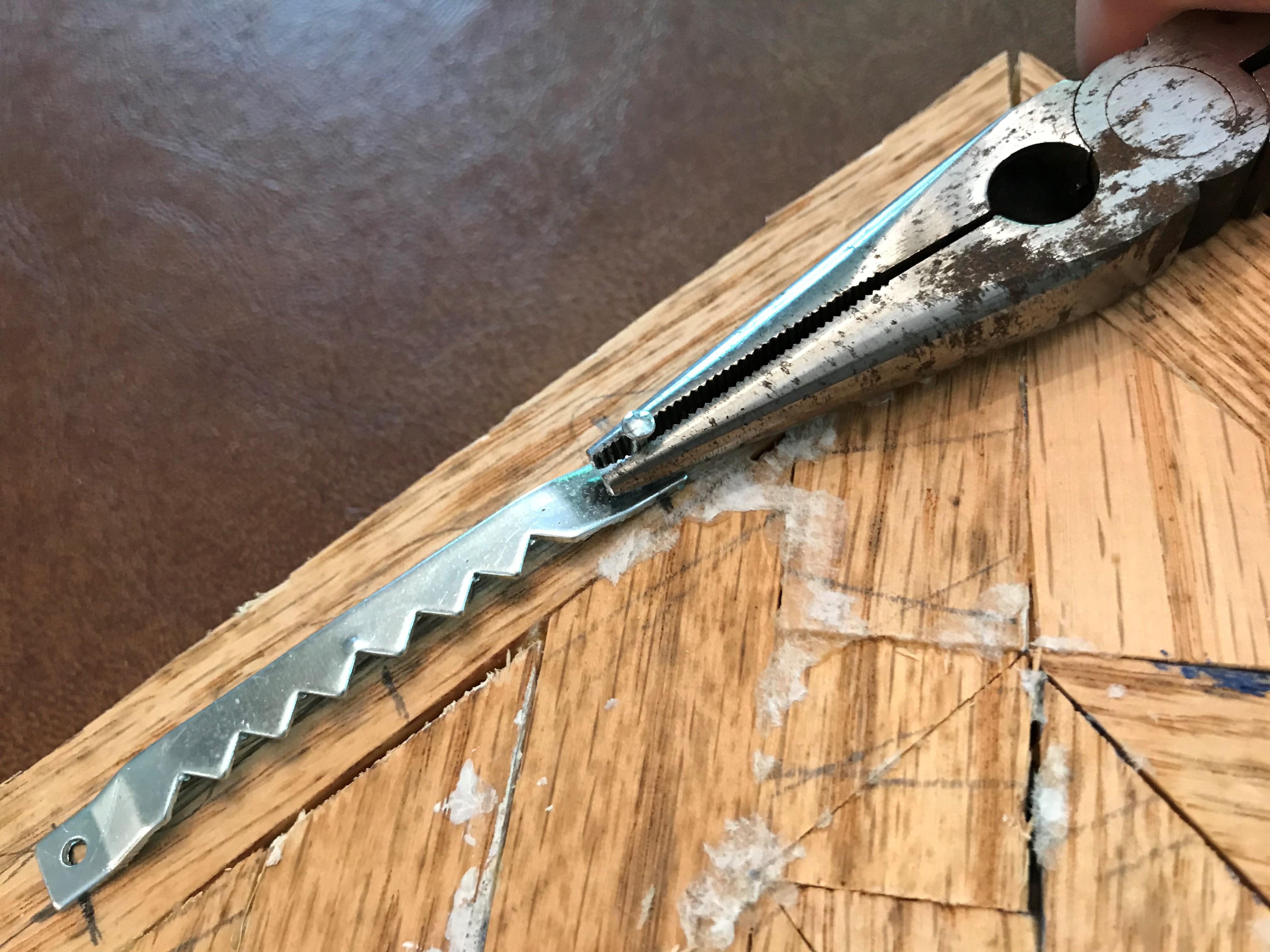 Bracket - Pliers and Nail.jpg