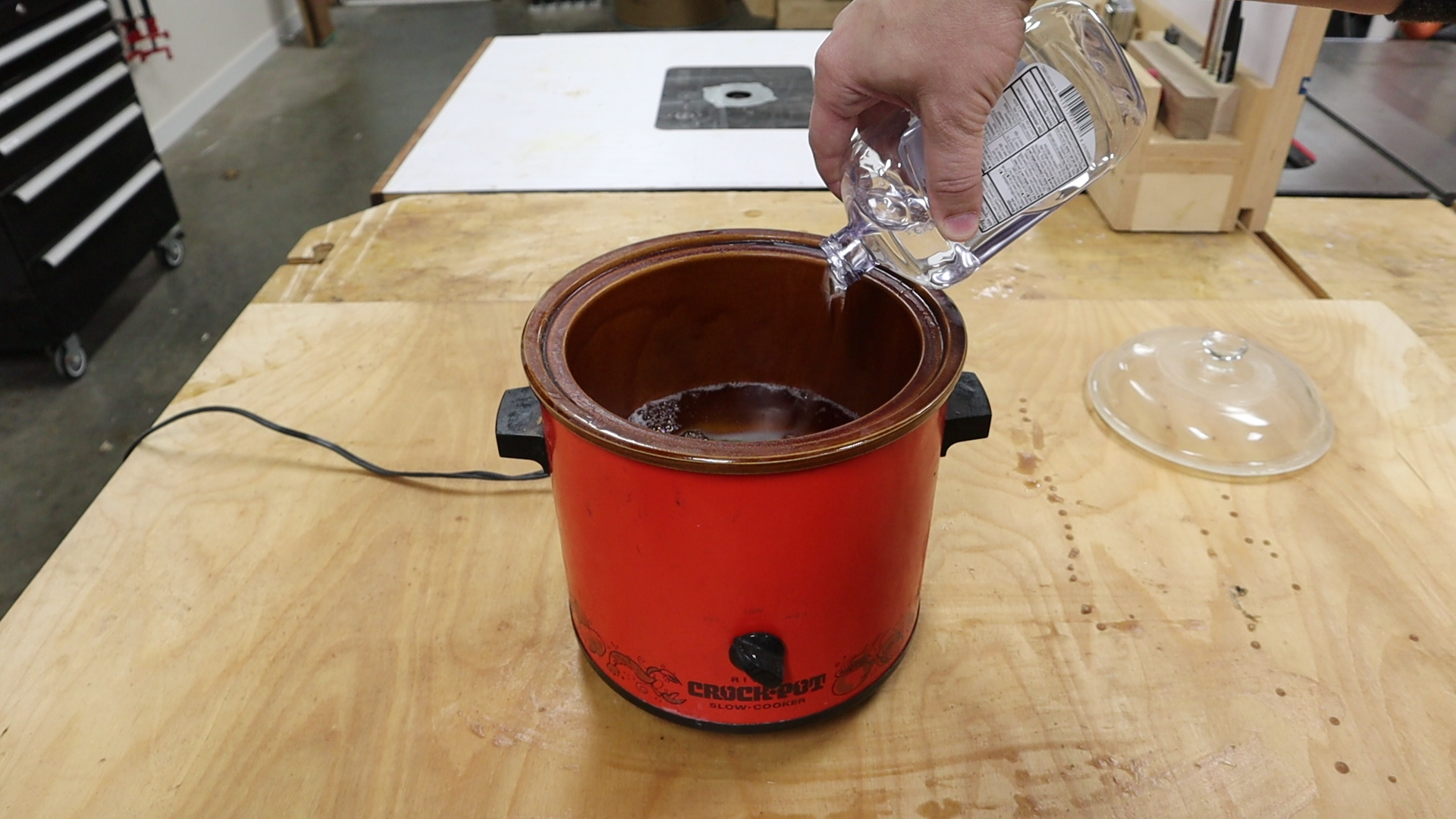 Cutting Board Wax Mineral Oil.bmp