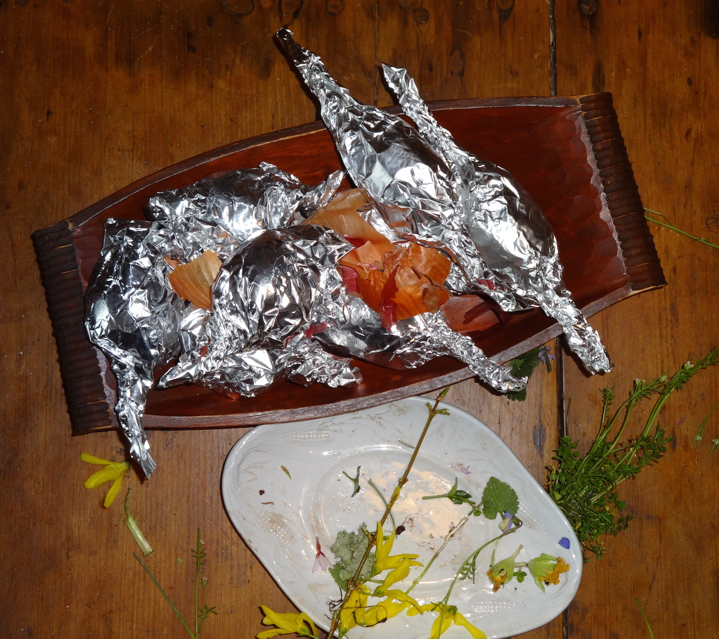 Eggs Wrapped in Foil Ready to Boil-Dutch Dying Eggs 4-15-14.JPG