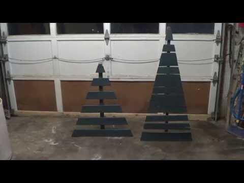 How to make a Pallet Christmas Tree