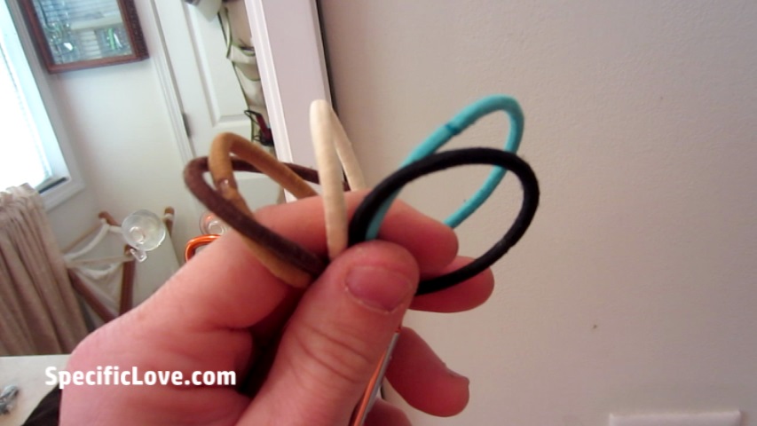 Life Hacks with Carabiners 023.jpg