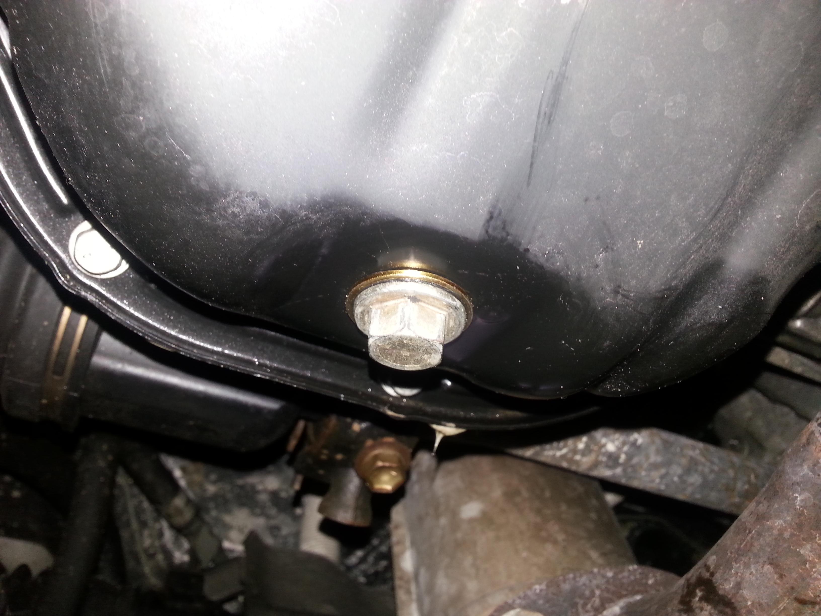 OIL DRAIN PLUG.jpg