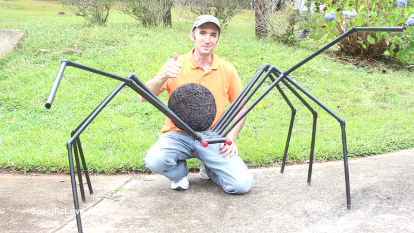 PVC Huge Spider 32.jpg