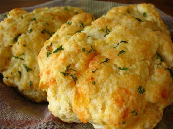 cheddar-biscuits.jpg