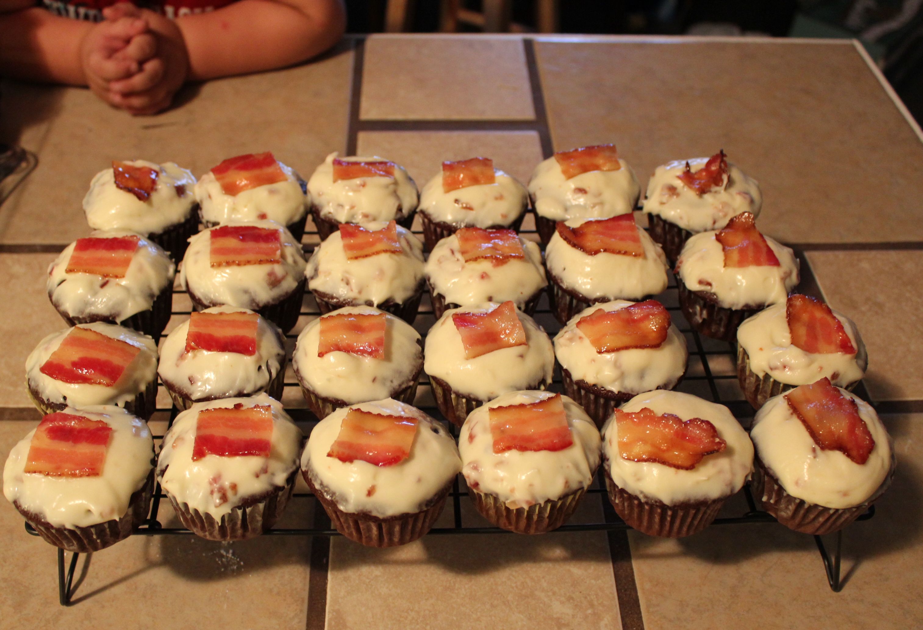 cupcakes - finished product 2.JPG