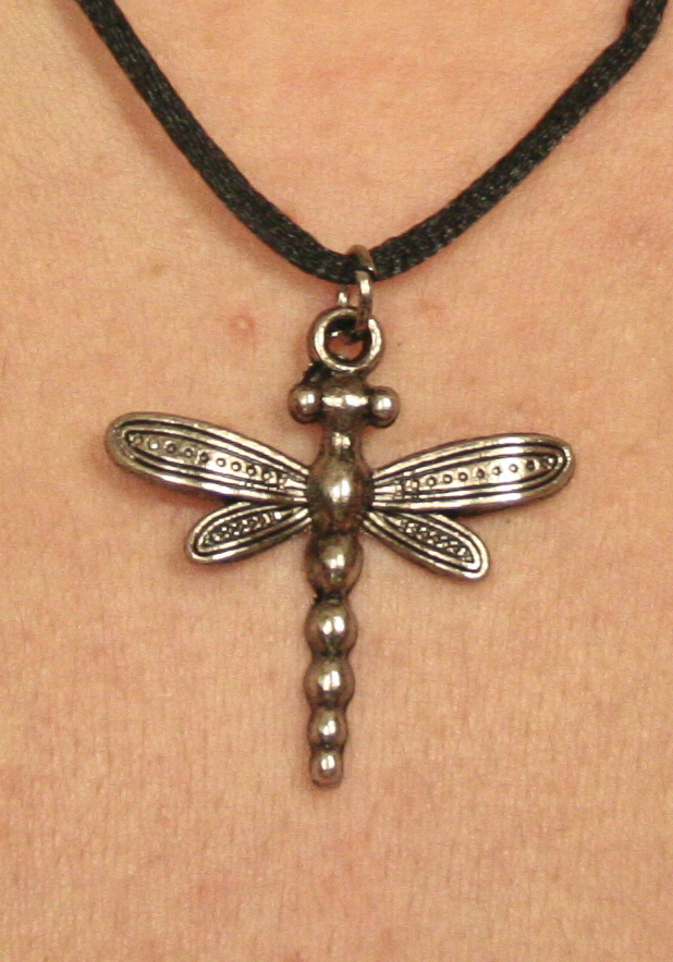 dragonfly charm.jpg