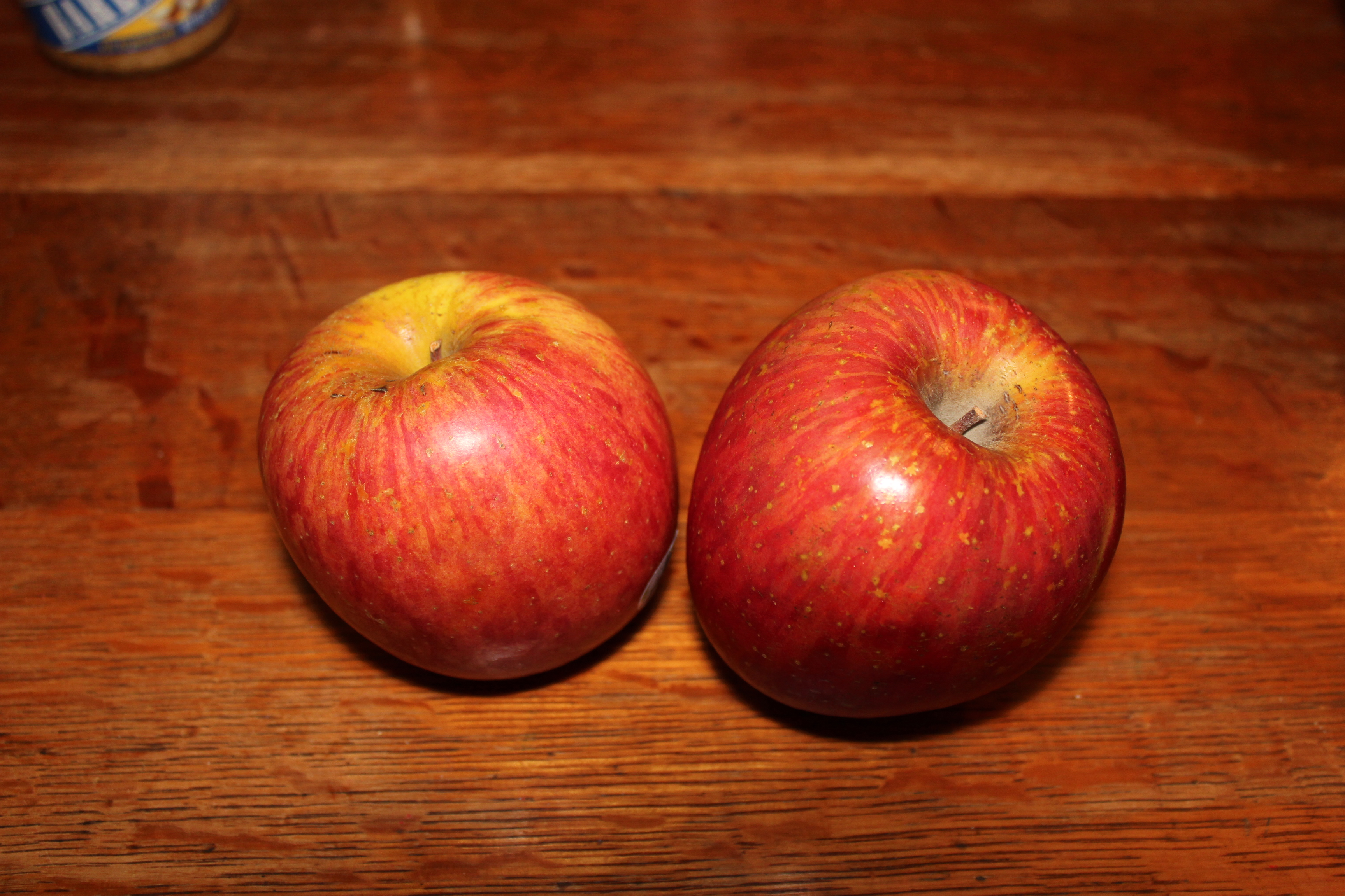 fuji apples.JPG