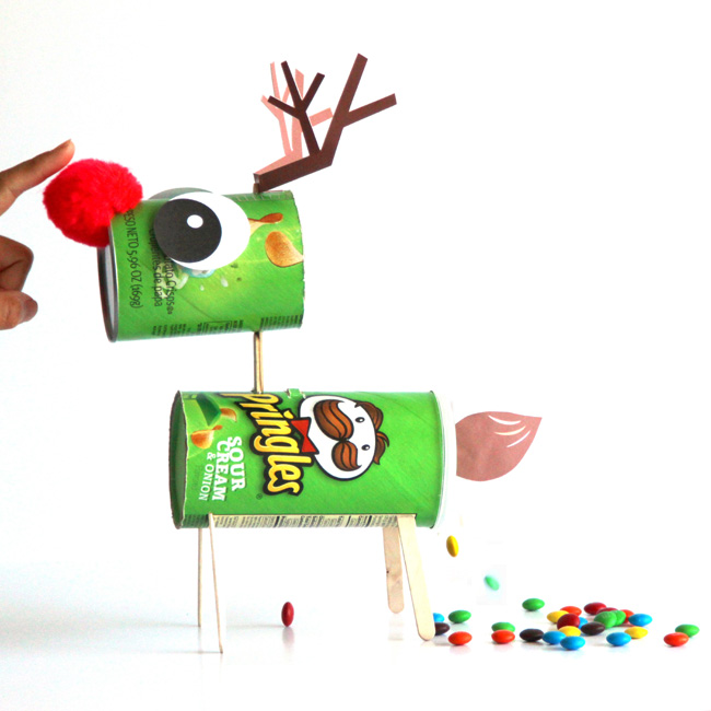 make-candy-pooping-reindeer-apieceofrainbowblog (1).jpg