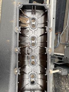 valve cover 5.jpg